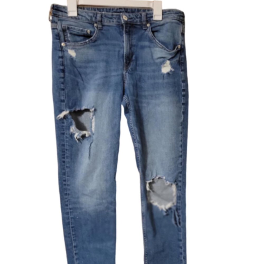 &DENIM Distressed Jeans (31)